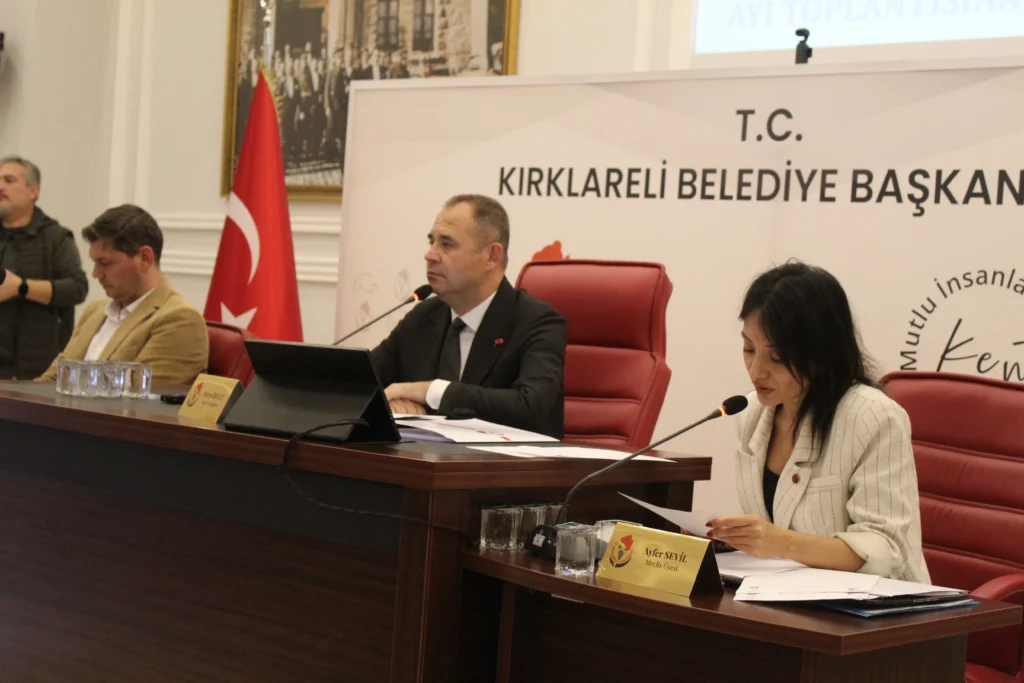 Kırklareli belediye başkanı derya bulut: “yaşlılarımız bizim baş tacımızdır” 4 68dd41a3ea258