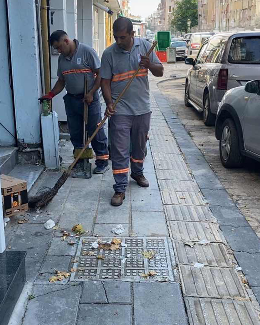 Lüleburgaz'da temizlik ekipleri sahada